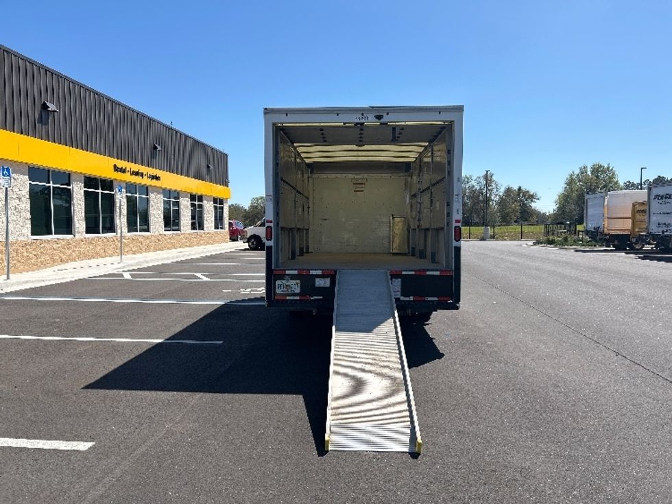 Light Duty Box Truck-Light and Medium Duty Trucks-GMC-2022-Savana G33903-Ocala-FL-59,227\n\t\tmiles-$ 42,000 - Image 9