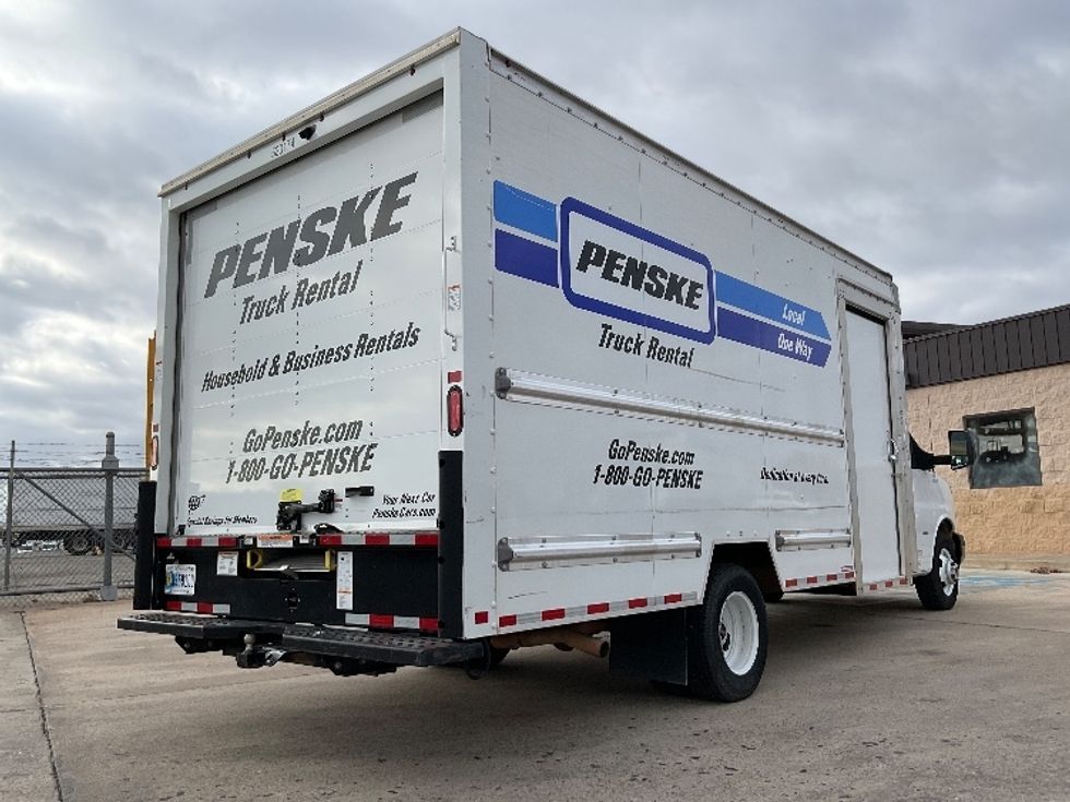 Light Duty Box Truck-Light and Medium Duty Trucks-GMC-2022-Savana G33903-Oklahoma City-OK-60,000\n\t\tmiles-$ 45,000 - Image 13