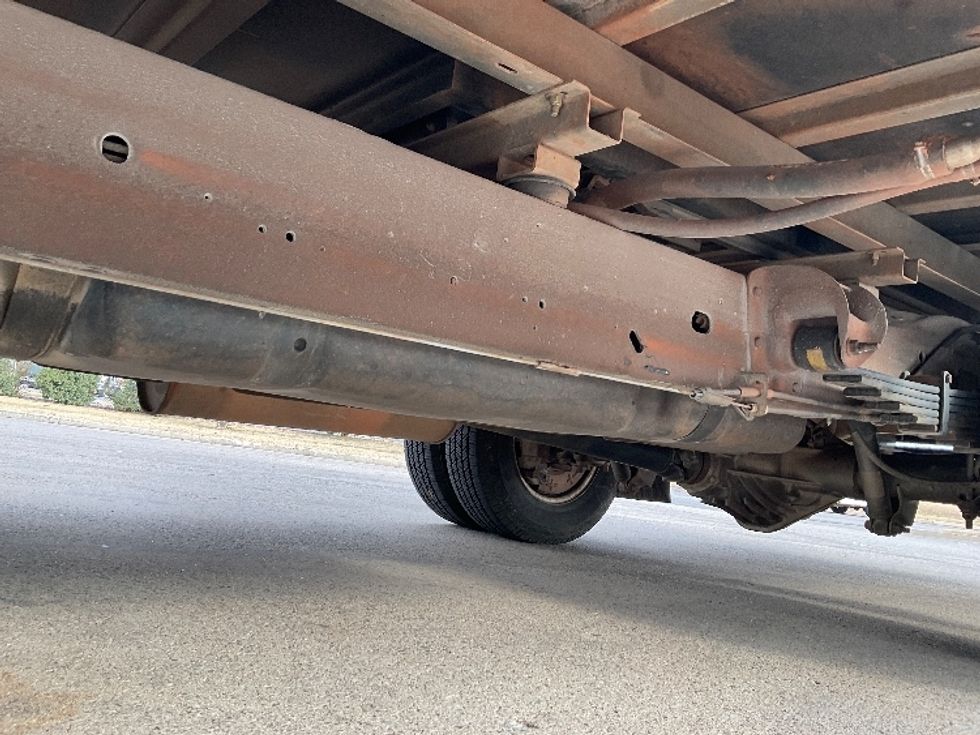 Light Duty Box Truck-Light and Medium Duty Trucks-GMC-2022-Savana G33903-Oklahoma City-OK-60,000\n\t\tmiles-$ 45,000 - Image 5