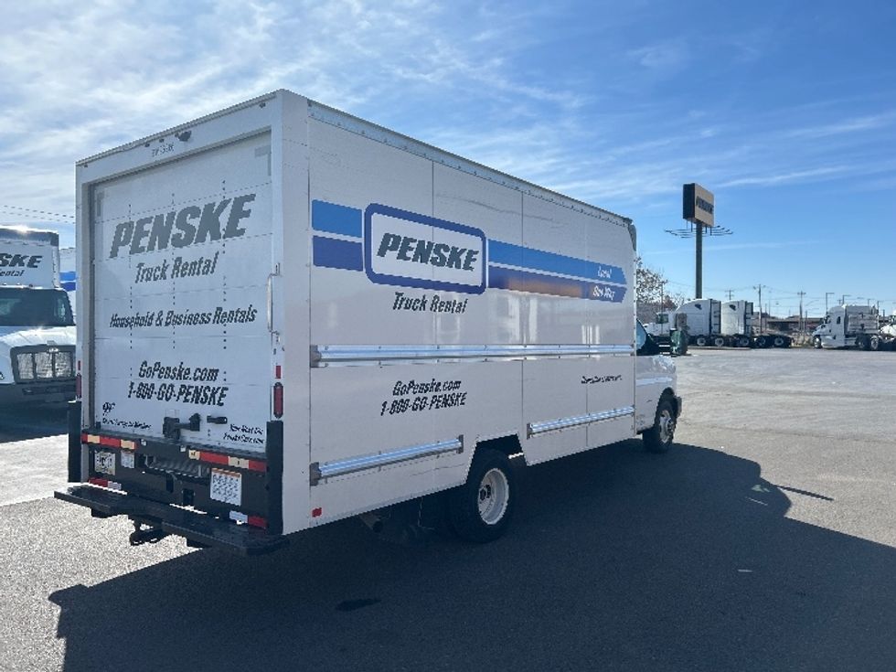 Light Duty Box Truck-Light and Medium Duty Trucks-GMC-2022-Savana G33903-Oklahoma City-OK-86,126\n\t\tmiles-$ 33,250 - Image 13