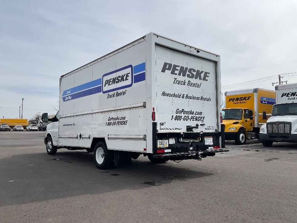 Light Duty Box Truck-Light and Medium Duty Trucks-GMC-2022-Savana G33903-Oklahoma City-OK-90,620\n\t\tmiles-$ 32,750 - Image 5