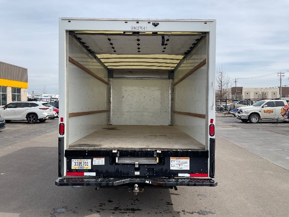 Light Duty Box Truck-Light and Medium Duty Trucks-GMC-2022-Savana G33903-Oklahoma City-OK-90,620\n\t\tmiles-$ 32,750 - Image 7