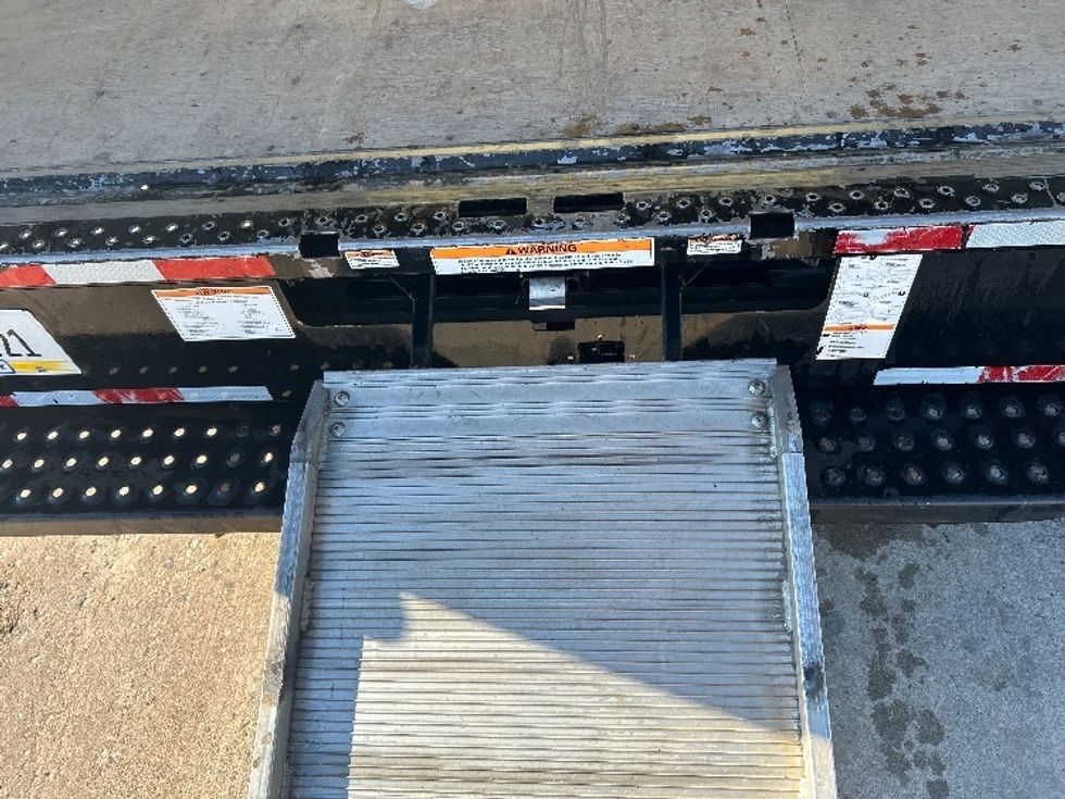 Light Duty Box Truck-Light and Medium Duty Trucks-GMC-2022-Savana G33903-Oklahoma City-OK-97,137\n\t\tmiles-$ 32,000 - Image 10