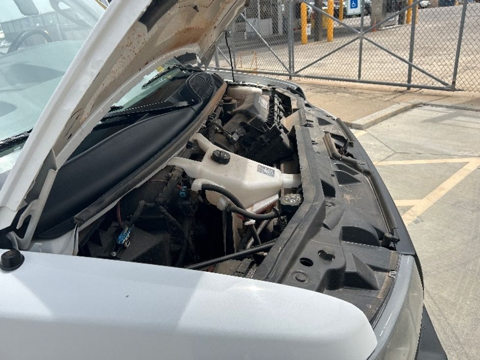 Light Duty Box Truck-Light and Medium Duty Trucks-GMC-2022-Savana G33903-Oklahoma City-OK-97,137\n\t\tmiles-$ 32,000 - Image 23