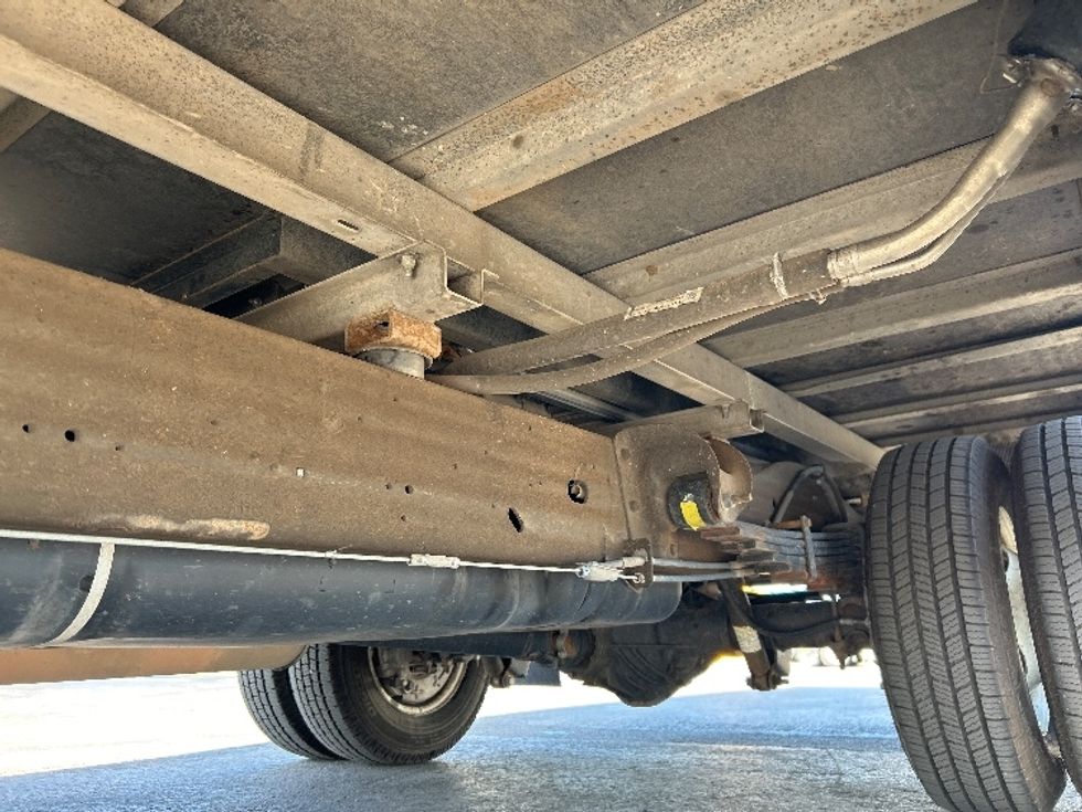 Light Duty Box Truck-Light and Medium Duty Trucks-GMC-2022-Savana G33903-Oklahoma City-OK-99,329\n\t\tmiles-$ 26,250 - Image 5