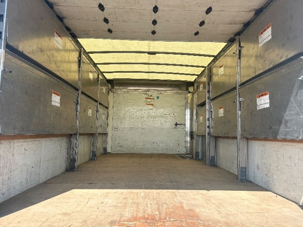 Light Duty Box Truck-Light and Medium Duty Trucks-GMC-2022-Savana G33903-Olive Branch-MS-103,563\n\t\tmiles-$ 33,750 - Image 8