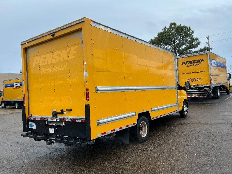 Light Duty Box Truck-Light and Medium Duty Trucks-GMC-2022-Savana G33903-Olive Branch-MS-109,398\n\t\tmiles-$ 26,500 - Image 12