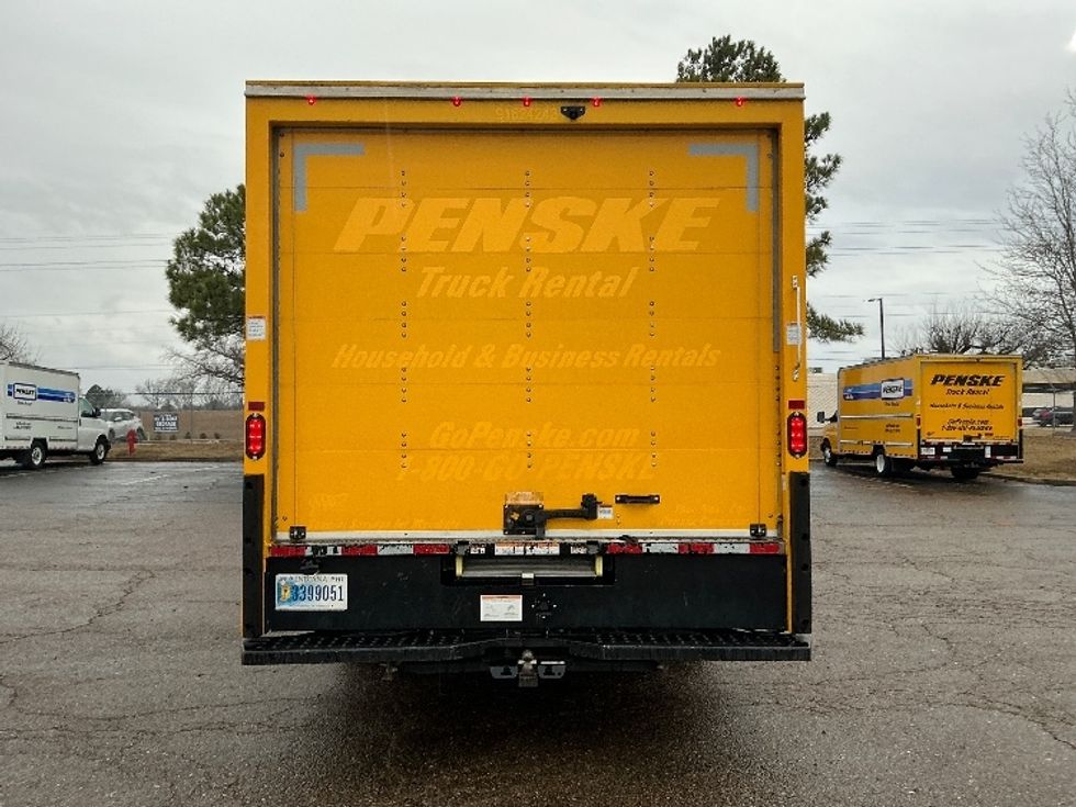 Light Duty Box Truck-Light and Medium Duty Trucks-GMC-2022-Savana G33903-Olive Branch-MS-109,398\n\t\tmiles-$ 26,500 - Image 7