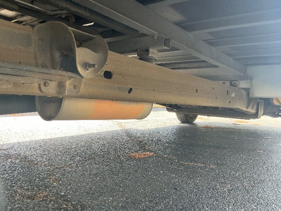 Light Duty Box Truck-Light and Medium Duty Trucks-GMC-2022-Savana G33903-Olive Branch-MS-64,654\n\t\tmiles-$ 30,500 - Image 13