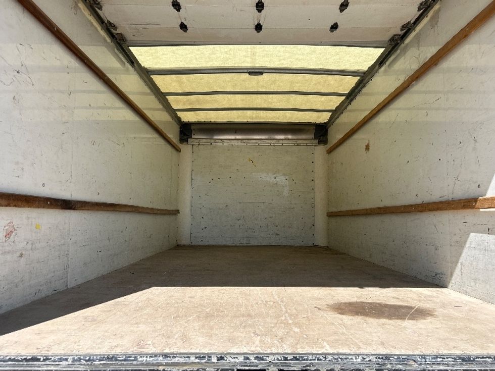 Light Duty Box Truck-Light and Medium Duty Trucks-GMC-2022-Savana G33903-Olive Branch-MS-64,807\n\t\tmiles-$ 30,500 - Image 9