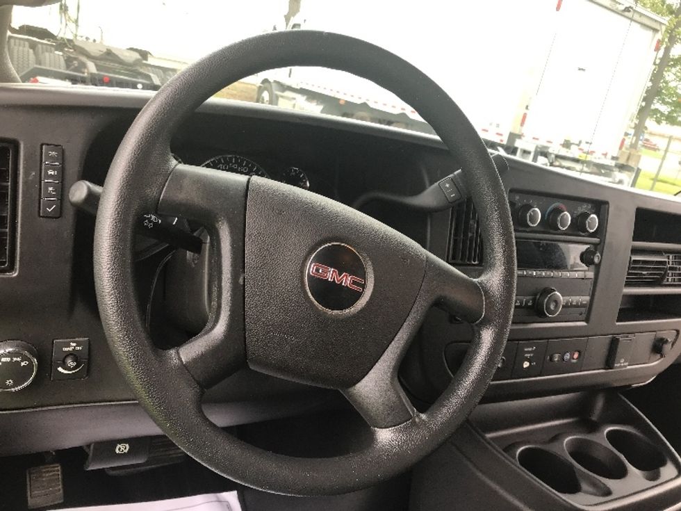 Light Duty Box Truck-Light and Medium Duty Trucks-GMC-2022-Savana G33903-Olive Branch-MS-80,753\n\t\tmiles-$ 42,500 - Image 16