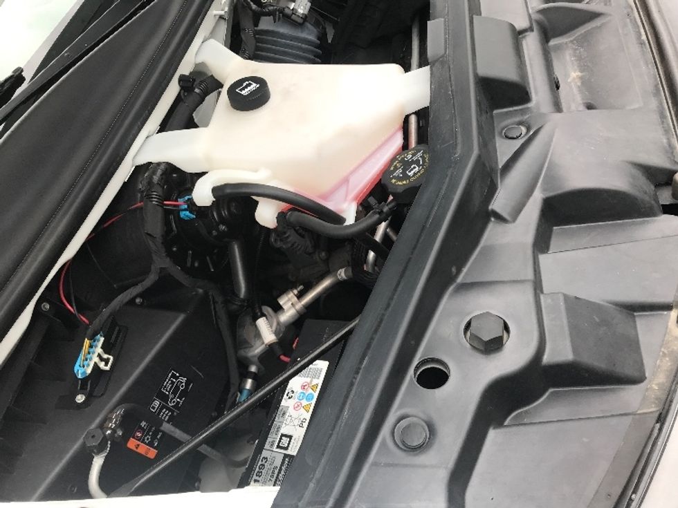 Light Duty Box Truck-Light and Medium Duty Trucks-GMC-2022-Savana G33903-Olive Branch-MS-80,753\n\t\tmiles-$ 42,500 - Image 22