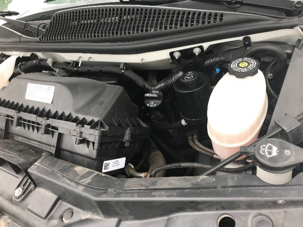 Light Duty Box Truck-Light and Medium Duty Trucks-GMC-2022-Savana G33903-Olive Branch-MS-80,753\n\t\tmiles-$ 42,500 - Image 23