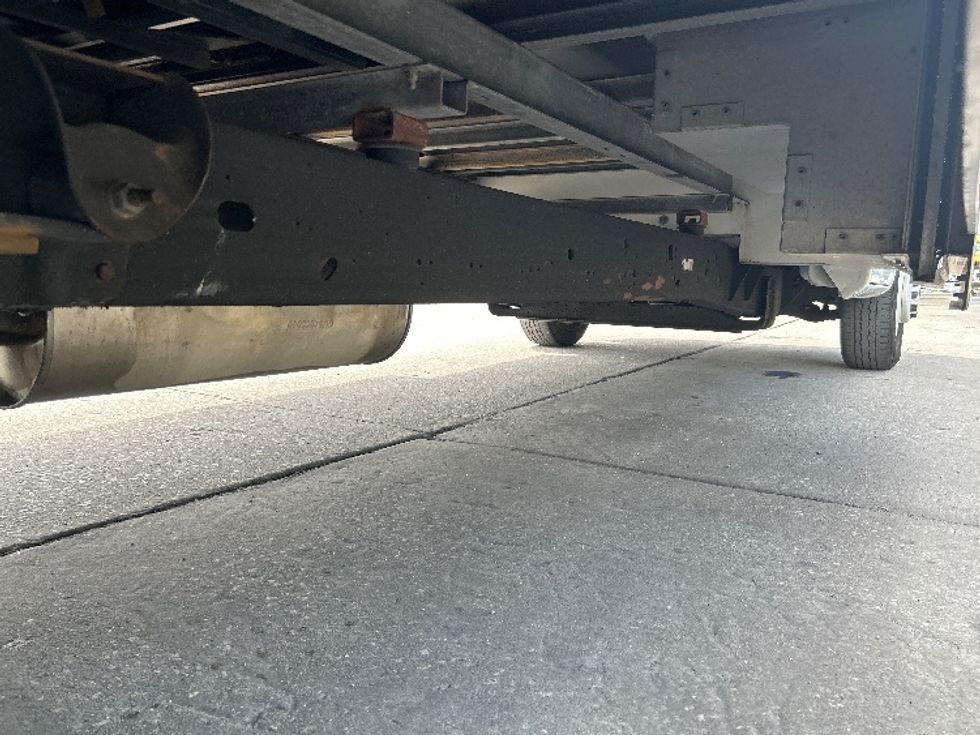 Light Duty Box Truck-Light and Medium Duty Trucks-GMC-2022-Savana G33903-Orlando-FL-27,045\n\t\tmiles-$ 45,000 - Image 14