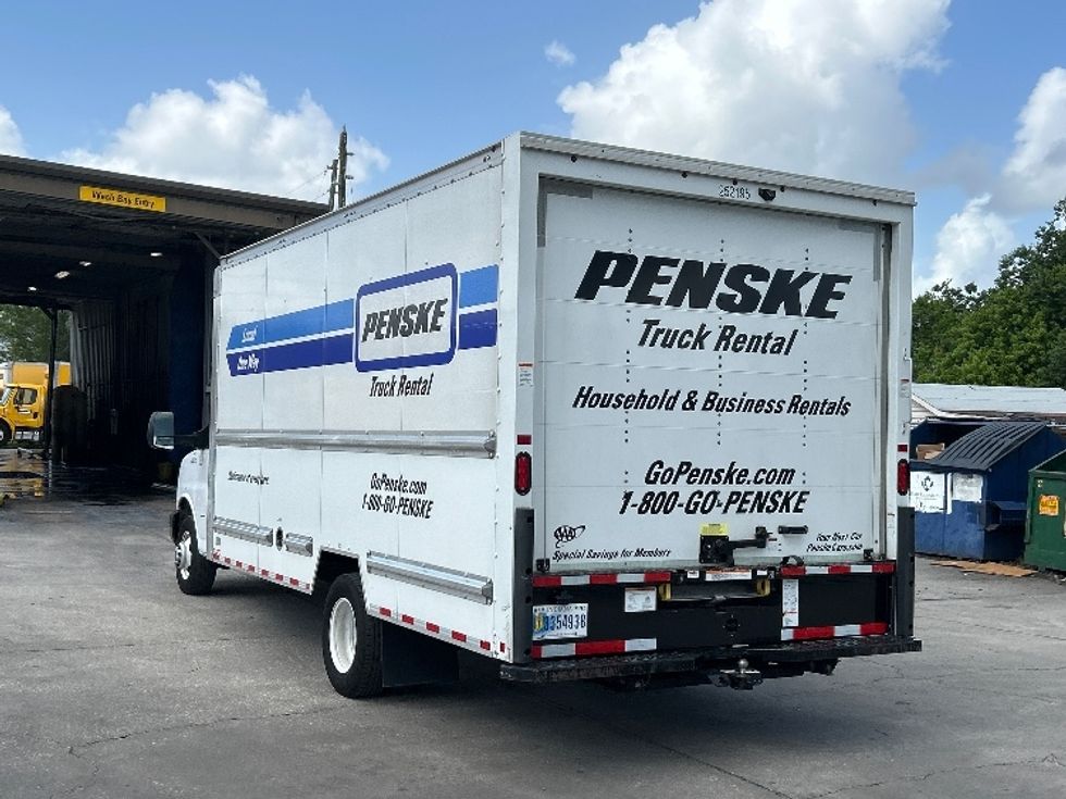 Light Duty Box Truck-Light and Medium Duty Trucks-GMC-2022-Savana G33903-Orlando-FL-27,045\n\t\tmiles-$ 45,000 - Image 6