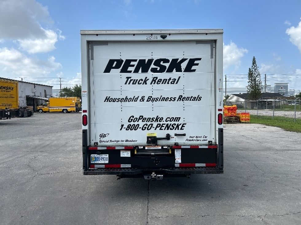 Light Duty Box Truck-Light and Medium Duty Trucks-GMC-2022-Savana G33903-Orlando-FL-27,045\n\t\tmiles-$ 45,000 - Image 7