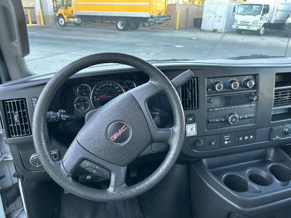 Light Duty Box Truck-Light and Medium Duty Trucks-GMC-2022-Savana G33903-Orlando-FL-42,522\n\t\tmiles-$ 43,000 - Image 18