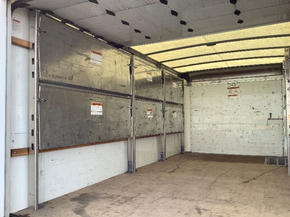 Light Duty Box Truck-Light and Medium Duty Trucks-GMC-2022-Savana G33903-Pasco-WA-38,151\n\t\tmiles-$ 43,250 - Image 11