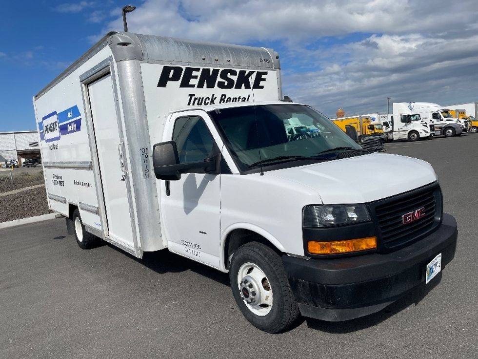 Light Duty Box Truck-Light and Medium Duty Trucks-GMC-2022-Savana G33903-Pasco-WA-38,498\n\t\tmiles-$ 46,250 - Image 1