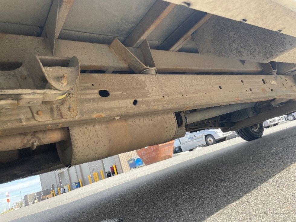 Light Duty Box Truck-Light and Medium Duty Trucks-GMC-2022-Savana G33903-Pasco-WA-38,498\n\t\tmiles-$ 46,250 - Image 14