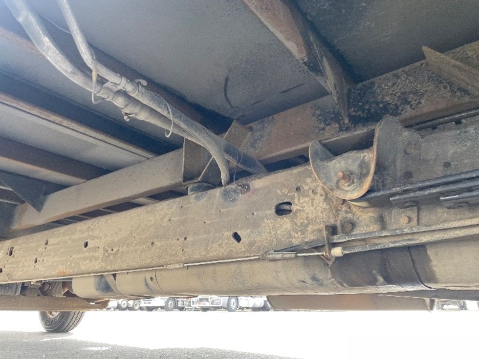 Light Duty Box Truck-Light and Medium Duty Trucks-GMC-2022-Savana G33903-Pasco-WA-38,498\n\t\tmiles-$ 46,250 - Image 5