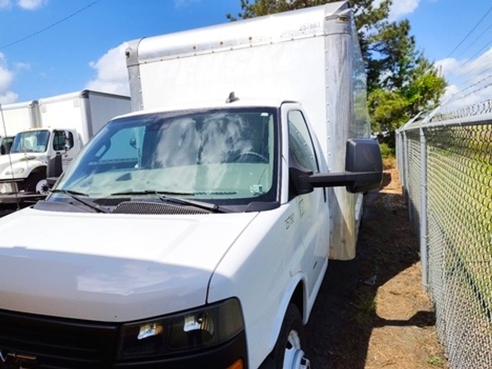 Light Duty Box Truck-Light and Medium Duty Trucks-GMC-2022-Savana G33903-Pell City-AL-57,970\n\t\tmiles-$ 37,000 - Image 1