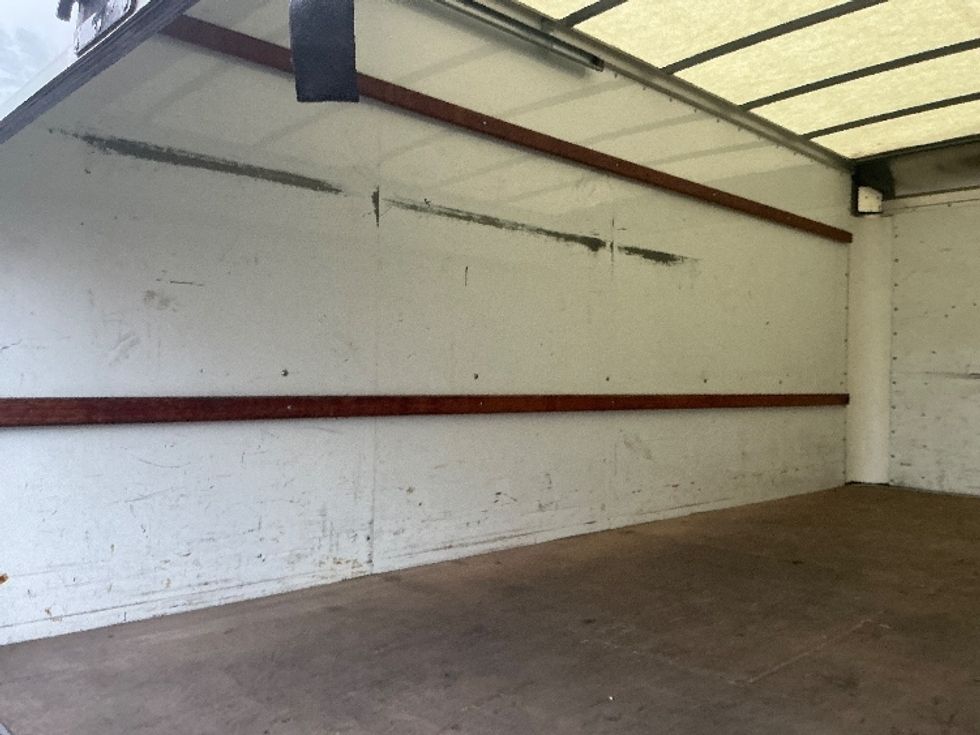 Light Duty Box Truck-Light and Medium Duty Trucks-GMC-2022-Savana G33903-Pensacola-FL-106,299\n\t\tmiles-$ 32,000 - Image 11