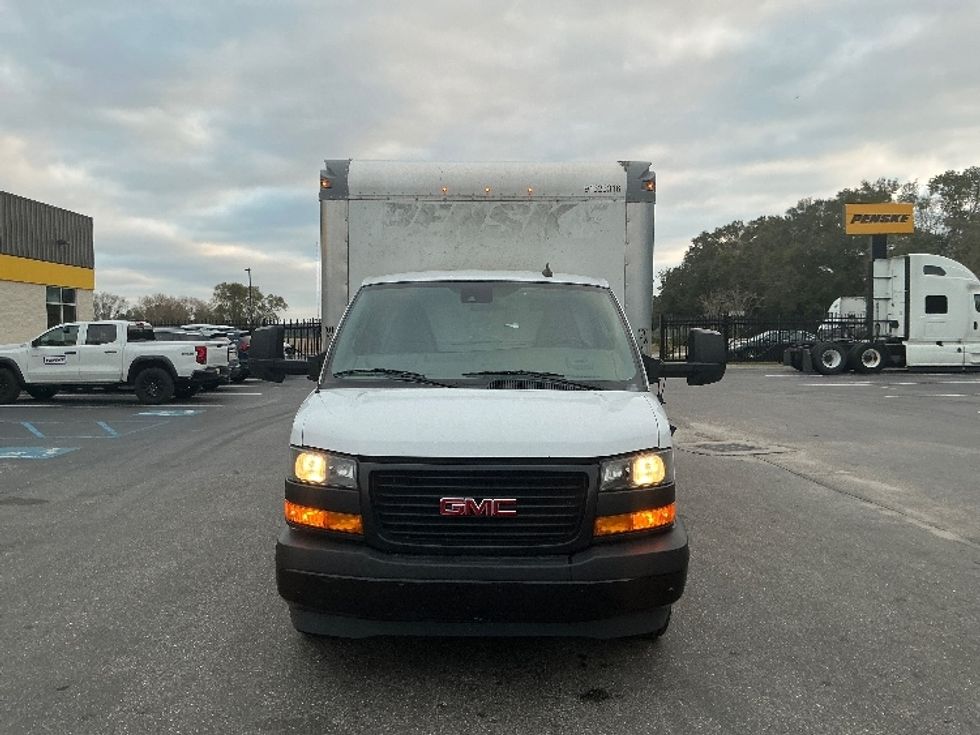 Light Duty Box Truck-Light and Medium Duty Trucks-GMC-2022-Savana G33903-Pensacola-FL-106,299\n\t\tmiles-$ 32,000 - Image 2