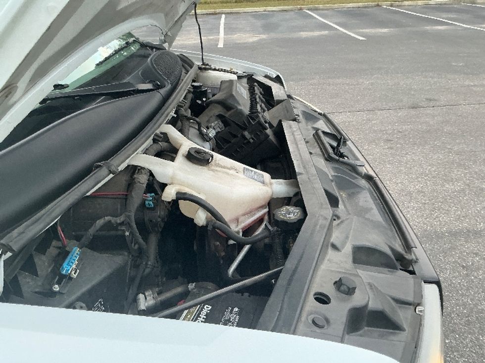 Light Duty Box Truck-Light and Medium Duty Trucks-GMC-2022-Savana G33903-Pensacola-FL-106,299\n\t\tmiles-$ 32,000 - Image 23