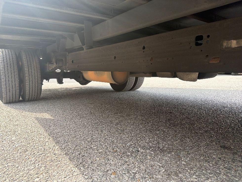 Light Duty Box Truck-Light and Medium Duty Trucks-GMC-2022-Savana G33903-Pensacola-FL-120,417\n\t\tmiles-$ 29,750 - Image 14