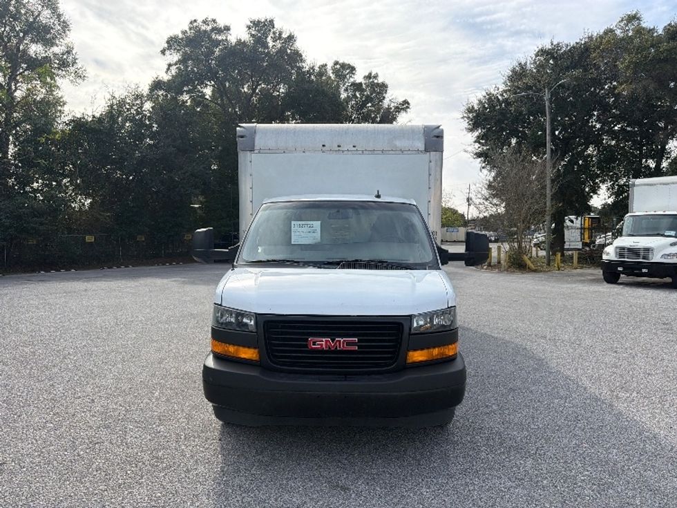 Light Duty Box Truck-Light and Medium Duty Trucks-GMC-2022-Savana G33903-Pensacola-FL-120,417\n\t\tmiles-$ 29,750 - Image 2