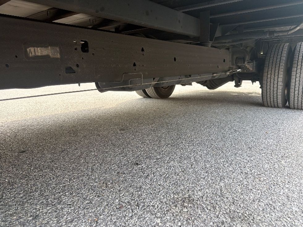 Light Duty Box Truck-Light and Medium Duty Trucks-GMC-2022-Savana G33903-Pensacola-FL-120,417\n\t\tmiles-$ 29,750 - Image 5