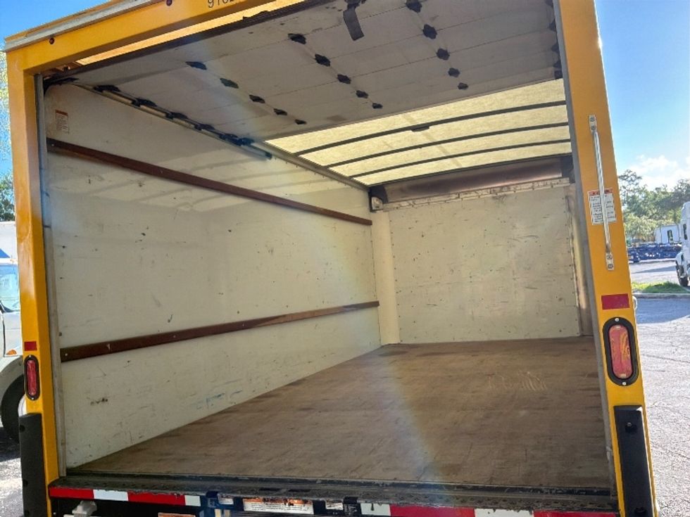 Light Duty Box Truck-Light and Medium Duty Trucks-GMC-2022-Savana G33903-Pensacola-FL-122,903\n\t\tmiles-$ 24,000 - Image 10