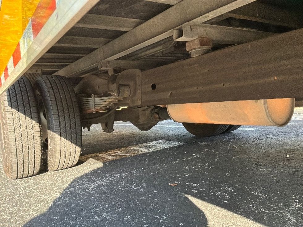 Light Duty Box Truck-Light and Medium Duty Trucks-GMC-2022-Savana G33903-Pensacola-FL-122,903\n\t\tmiles-$ 24,000 - Image 13