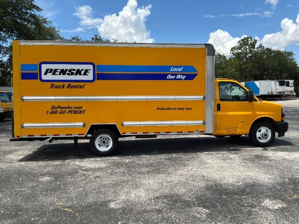 Light Duty Box Truck-Light and Medium Duty Trucks-GMC-2022-Savana G33903-Pensacola-FL-122,903\n\t\tmiles-$ 24,000 - Image 14