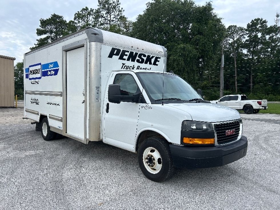 Light Duty Box Truck-Light and Medium Duty Trucks-GMC-2022-Savana G33903-Pensacola-FL-65,251\n\t\tmiles-$ 39,250 - Image 1