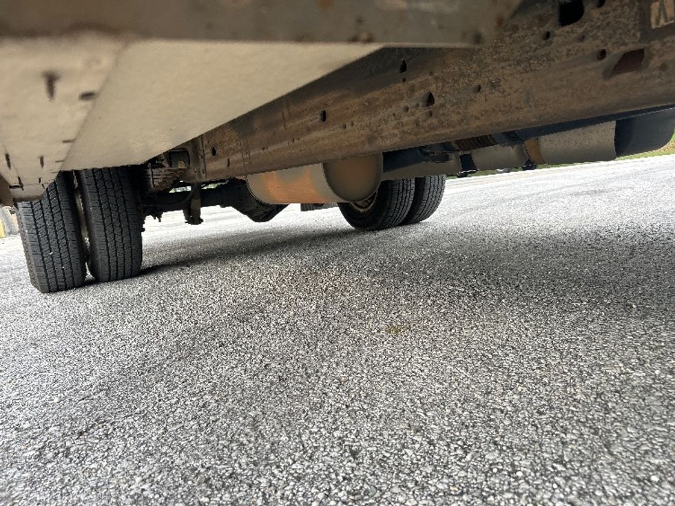 Light Duty Box Truck-Light and Medium Duty Trucks-GMC-2022-Savana G33903-Pensacola-FL-65,251\n\t\tmiles-$ 39,250 - Image 14