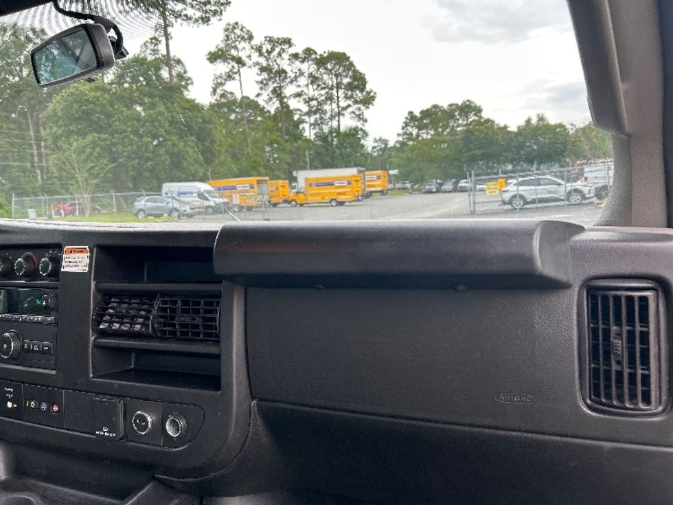 Light Duty Box Truck-Light and Medium Duty Trucks-GMC-2022-Savana G33903-Pensacola-FL-65,251\n\t\tmiles-$ 39,250 - Image 21
