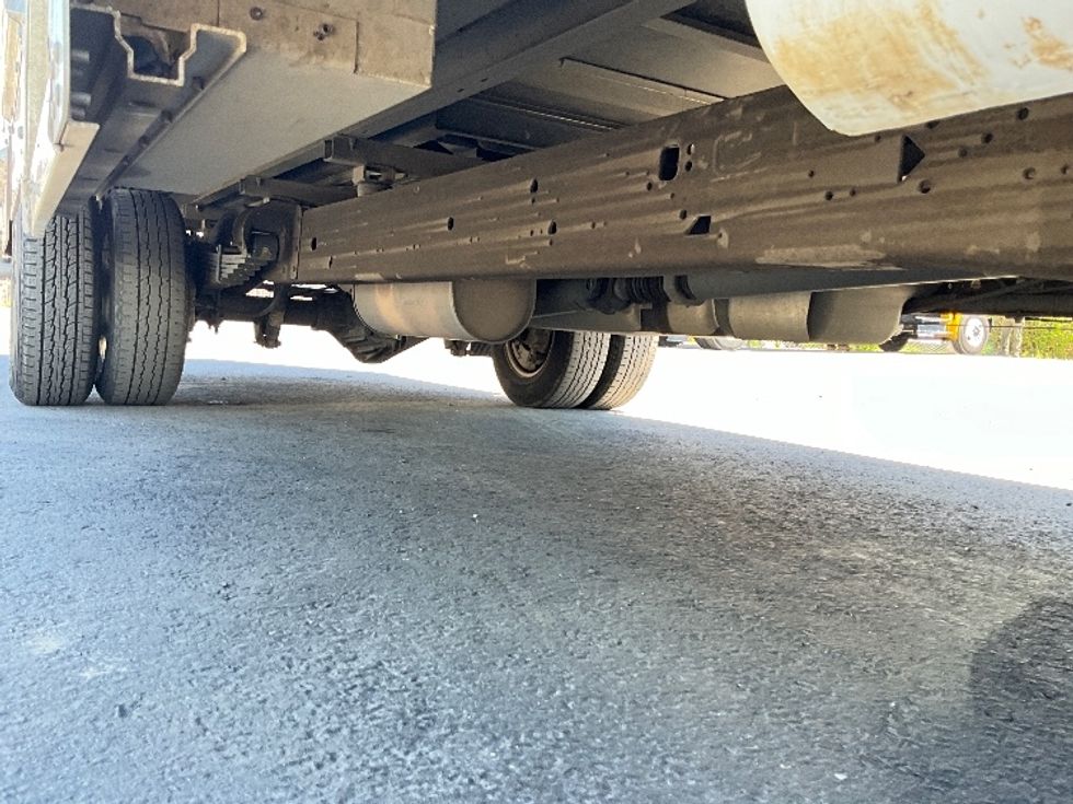 Light Duty Box Truck-Light and Medium Duty Trucks-GMC-2022-Savana G33903-Perris-CA-22,556\n\t\tmiles-$ 57,500 - Image 14