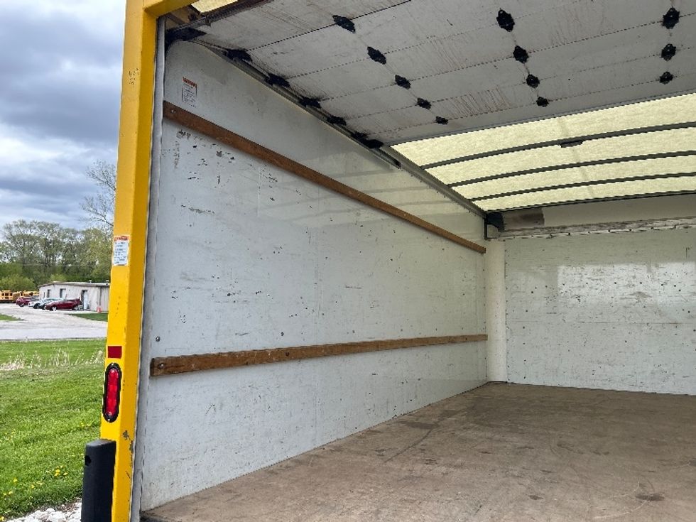 Light Duty Box Truck-Light and Medium Duty Trucks-GMC-2022-Savana G33903-Pewaukee-WI-90,018\n\t\tmiles-$ 27,250 - Image 11
