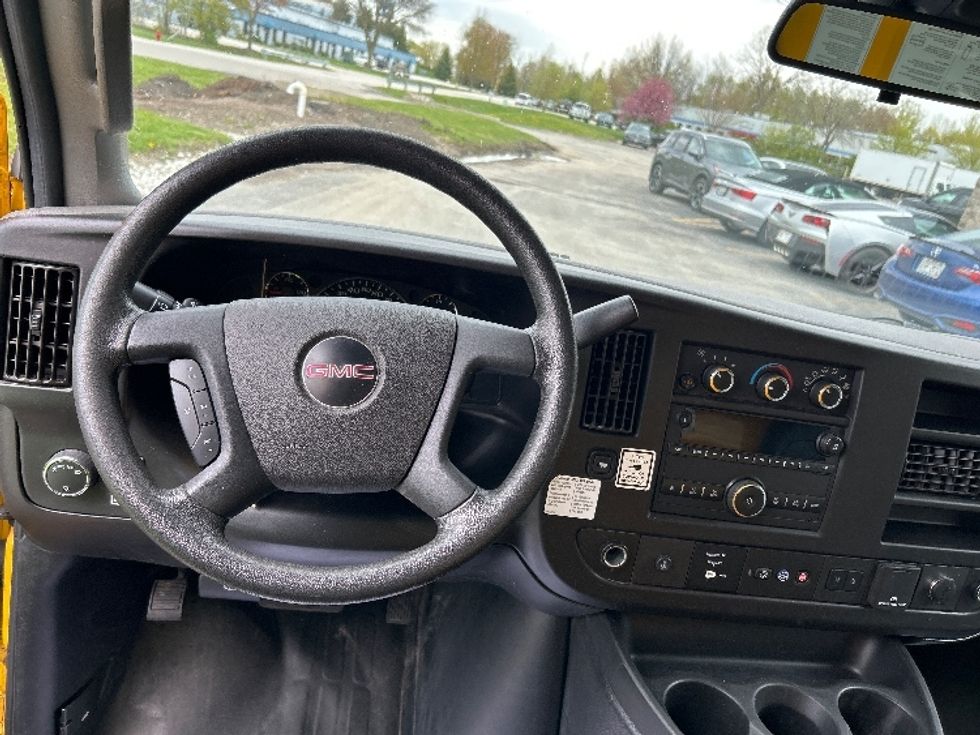 Light Duty Box Truck-Light and Medium Duty Trucks-GMC-2022-Savana G33903-Pewaukee-WI-90,018\n\t\tmiles-$ 27,250 - Image 19