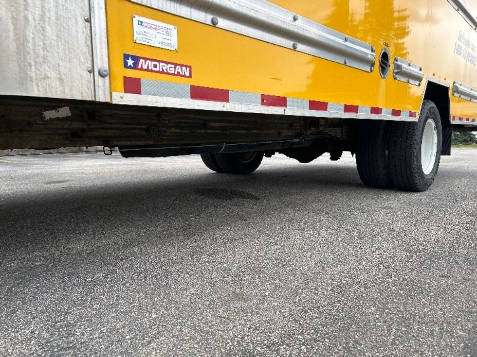 Light Duty Box Truck-Light and Medium Duty Trucks-GMC-2022-Savana G33903-Pewaukee-WI-90,018\n\t\tmiles-$ 27,250 - Image 5