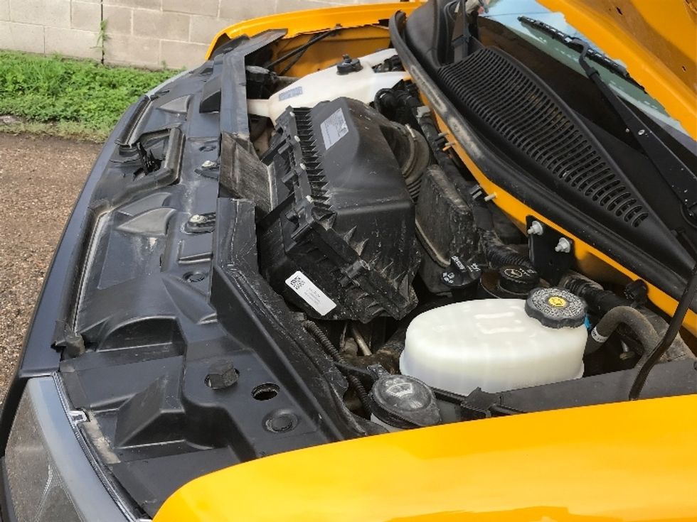 Light Duty Box Truck-Light and Medium Duty Trucks-GMC-2022-Savana G33903-Pharr-TX-111,803\n\t\tmiles-$ 25,500 - Image 24