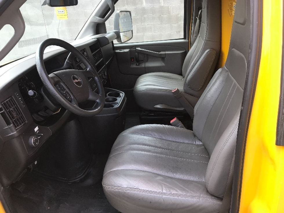 Light Duty Box Truck-Light and Medium Duty Trucks-GMC-2022-Savana G33903-Pharr-TX-42,291\n\t\tmiles-$ 37,250 - Image 19