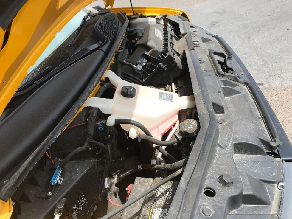 Light Duty Box Truck-Light and Medium Duty Trucks-GMC-2022-Savana G33903-Pharr-TX-42,291\n\t\tmiles-$ 37,250 - Image 23