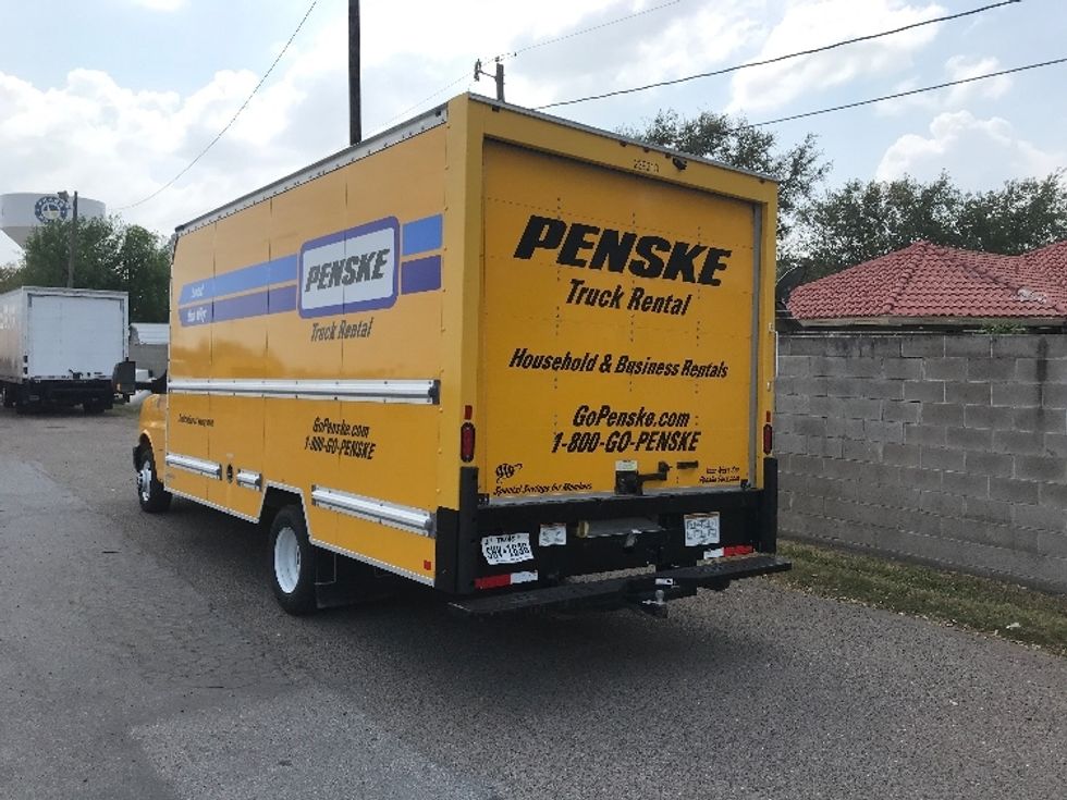 Light Duty Box Truck-Light and Medium Duty Trucks-GMC-2022-Savana G33903-Pharr-TX-42,291\n\t\tmiles-$ 37,250 - Image 6