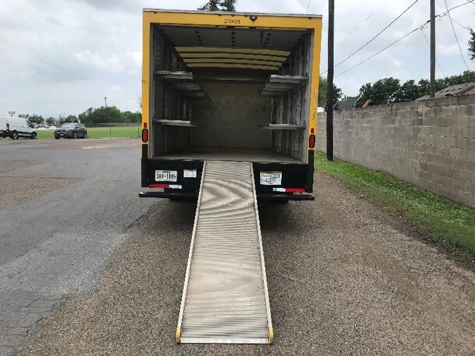 Light Duty Box Truck-Light and Medium Duty Trucks-GMC-2022-Savana G33903-Pharr-TX-60,744\n\t\tmiles-$ 34,250 - Image 9