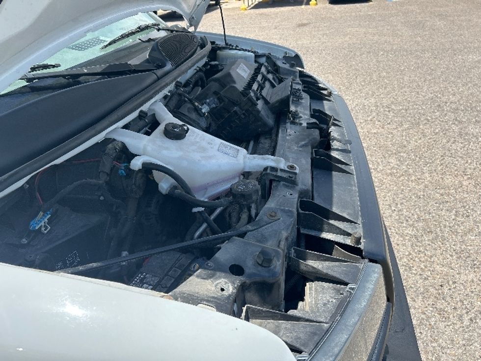 Light Duty Box Truck-Light and Medium Duty Trucks-GMC-2022-Savana G33903-Pharr-TX-62,720\n\t\tmiles-$ 39,000 - Image 22