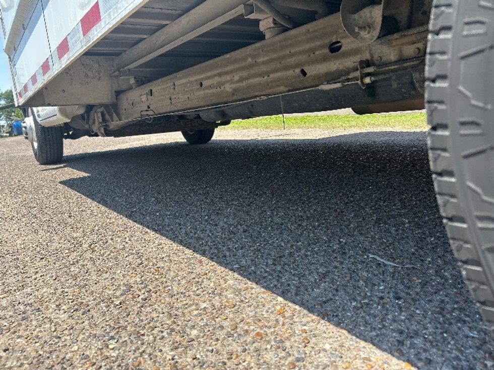 Light Duty Box Truck-Light and Medium Duty Trucks-GMC-2022-Savana G33903-Pharr-TX-62,720\n\t\tmiles-$ 39,000 - Image 5