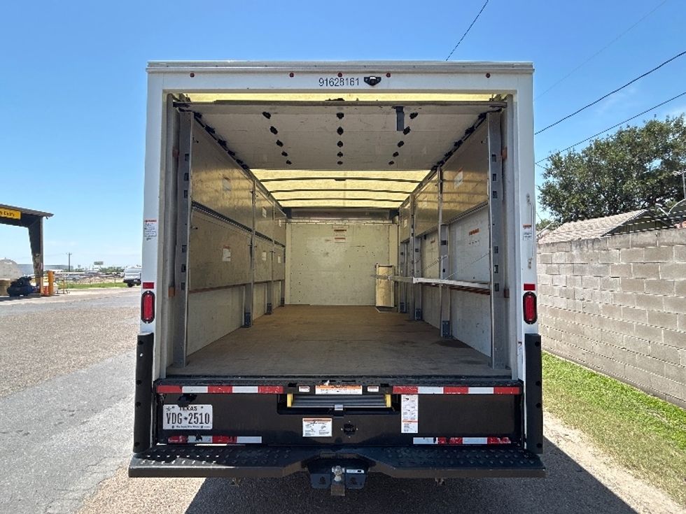 Light Duty Box Truck-Light and Medium Duty Trucks-GMC-2022-Savana G33903-Pharr-TX-62,720\n\t\tmiles-$ 39,000 - Image 8